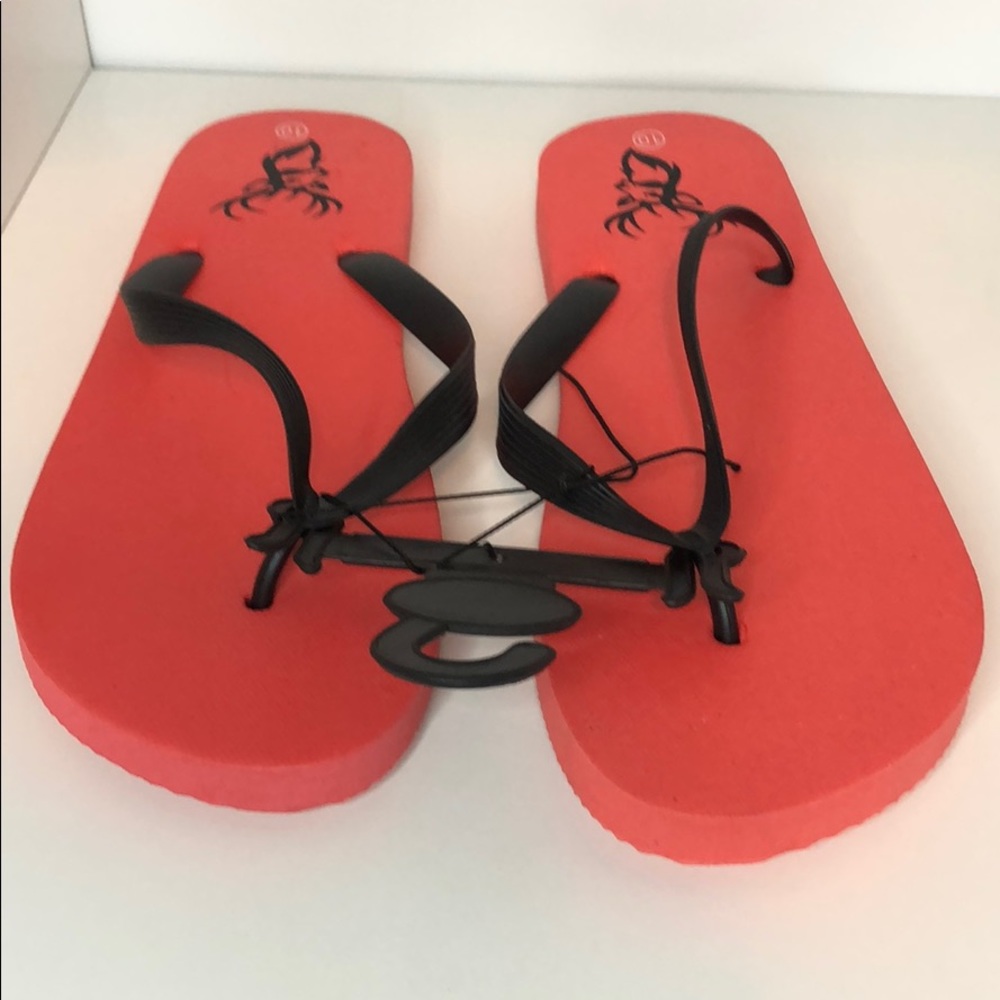 Buck logo flip-flops size 10 men